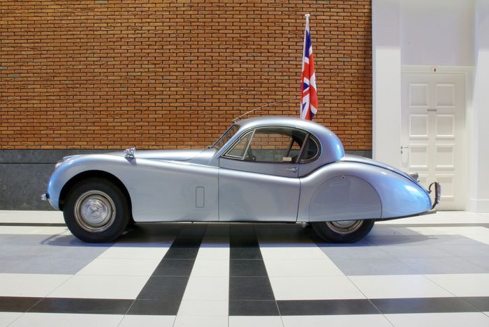 Jaguar XK 120 Fixed Head Coupé (1952)