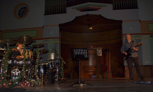 Hugh Banton on the pulpit