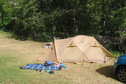 our tent at the camping in Le Lauzet