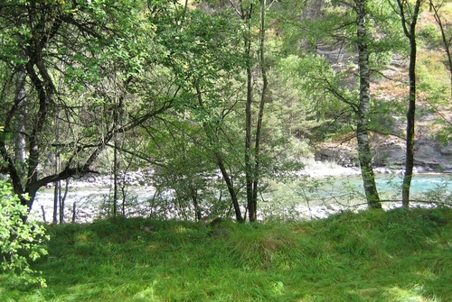 the tent is near the river Ubaye