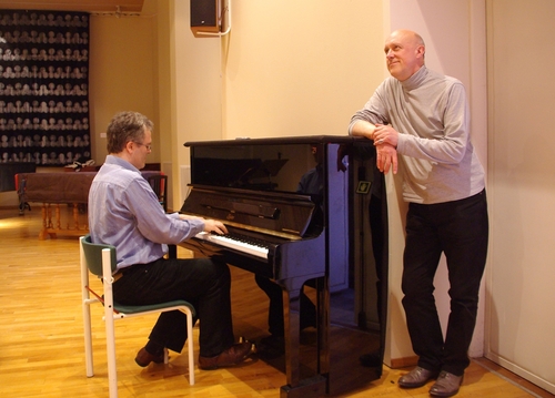 Ricardo op piano